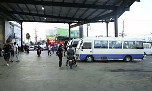 Flujo de pasajeros es t&iacute;mido en terminales de autobuses previo a Nochebuena y Navidad