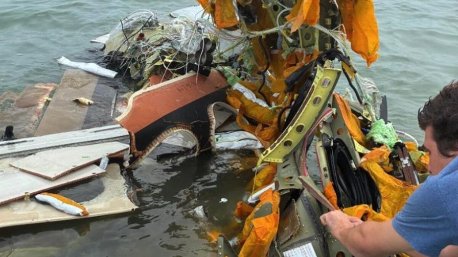 Suman seis muertos por caída de aeronave de Marina mexicana durante misión médica en Texas