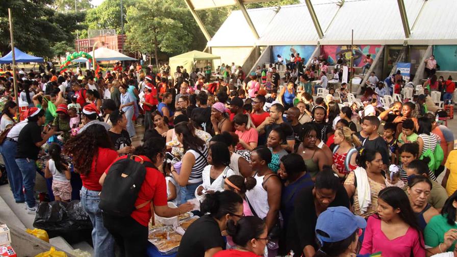 Migrantes en frontera norte y sur de México celebran Navidad en medio de la incertidumbre