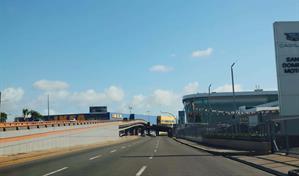 Poco flujo vehicular y de personas en horas de la ma&ntilde;ana del d&iacute;a de Navidad