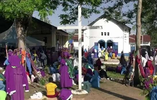 En Kenia, un movimiento religioso celebra la Navidad creyendo en un mes&iacute;as negro