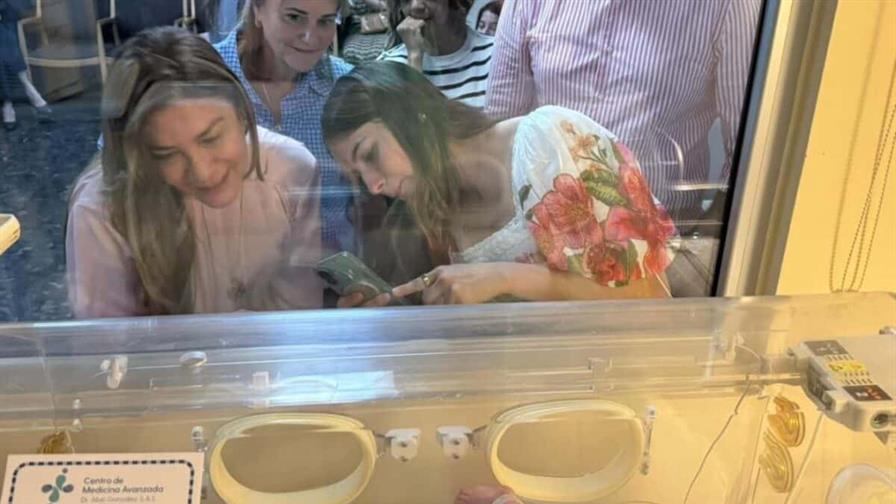 ¡Ya es abuela! Carolina Mejía anuncia el nacimiento de su nieta ¡Ya es abuela! Carolina Mejía anuncia el nacimiento de su nieta