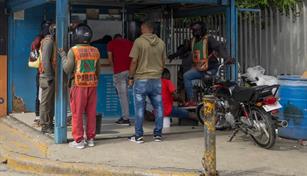 Entre bancas y apuestas digitales, el juego se vuelve enfermedad en RD