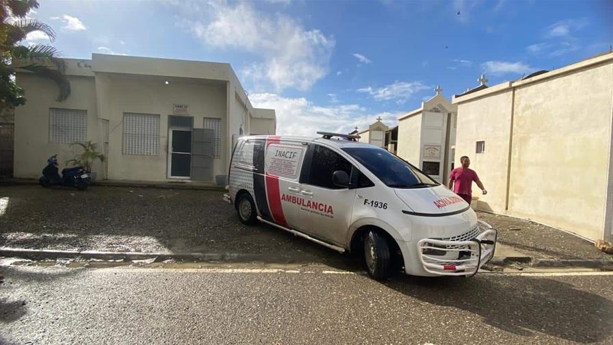 Hombre mata a otro de varias estacadas en Santiago