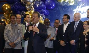 El expresidente Leonel Fern&aacute;ndez celebra 72 a&ntilde;os y seguidores piden su retorno en 2028