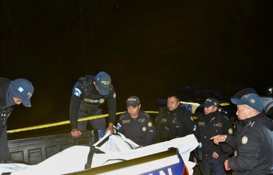 Guatemala decreta 3 d&iacute;as de luto por accidente de autob&uacute;s en el que murieron 15 personas