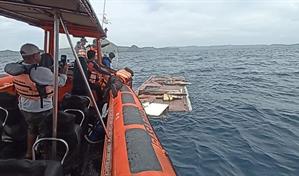 Indonesia reanudar&aacute; el domingo b&uacute;squeda de un espa&ntilde;ol y tres de sus hijos tras naufragio