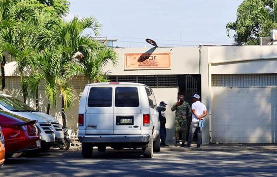 Navidad sangrienta en La Caleta: un joven muerto y otro grave durante supuesto intento de asalto