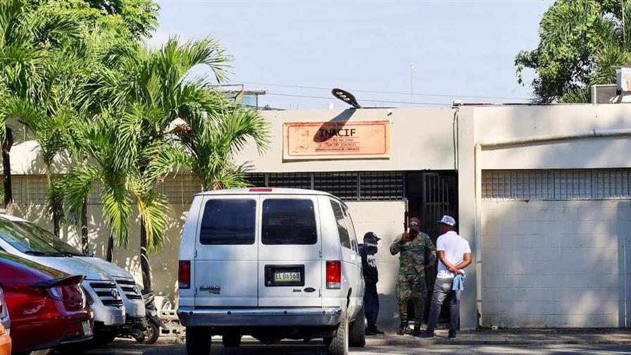 Navidad sangrienta en La Caleta: un joven muerto y otro grave durante supuesto intento de asalto