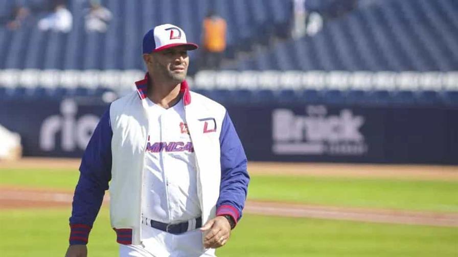 Estrellas dan la bienvenida a Albert Pujols a su organizaci&oacute;n