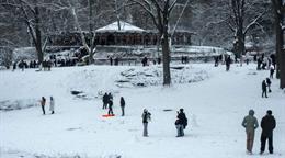 Miles de vuelos cancelados en todo EE. UU. por tormentas invernales en temporada Navide&ntilde;a
