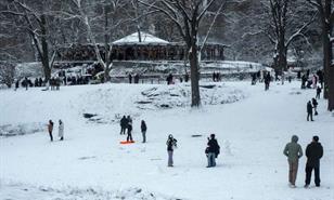Miles de vuelos cancelados en todo EE. UU. por tormentas invernales en temporada Navide&ntilde;a