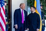 Frente a frente, Trump y Zelenski conversan de paz