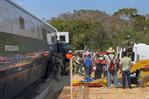 Al menos 13 muertos y 98 heridos por accidente ferroviario en el sur de México Al menos 13 muertos y 98 heridos por accidente ferroviario en el sur de México