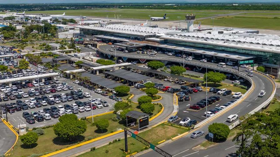 El AILA habilita &aacute;rea para estacionamiento de larga duraci&oacute;n por alta demanda