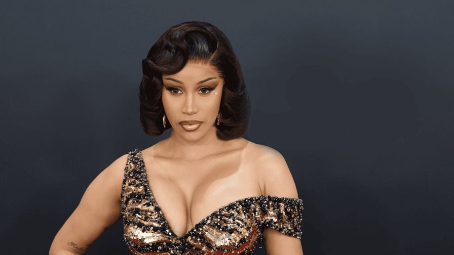 Cardi B responde a las críticas por su vida sentimental Cardi B responde a las críticas por su vida sentimental