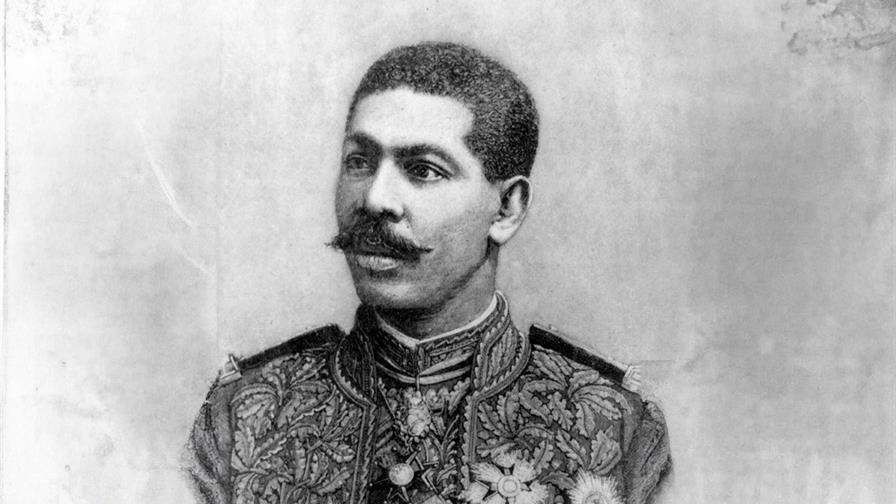 De Lil&iacute;s y la diplomacia