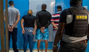 Detenidos por decomiso de coca&iacute;na eran empleados de aerol&iacute;neas y de empresas que operan en el AILA