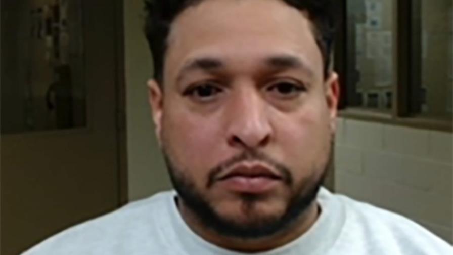 El ICE arresta a dominicano indocumentado acusado de vender cocaína en una barbería en Virginia