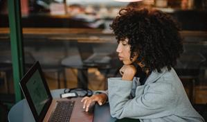 Recomendaciones para proteger tus m&oacute;viles y datos personales durante los viajes de fin de a&ntilde;o