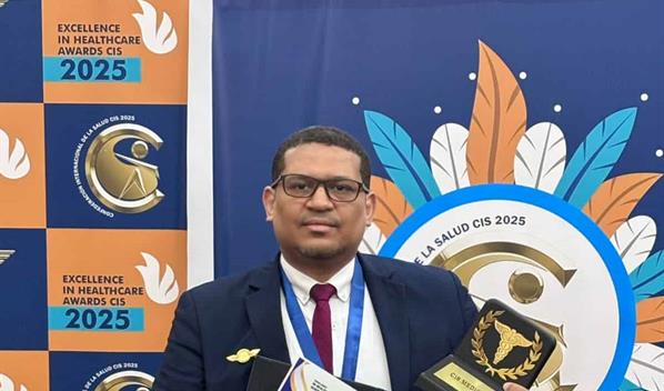 Distinguen al Dr. Ram&oacute;n Antonio Salda&ntilde;a Matar con dos importantes reconocimientos internacionales