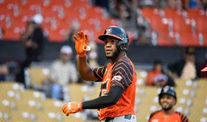 Bryan de la Cruz pone el sello de MVP con producci&oacute;n hist&oacute;rica en la Lidom