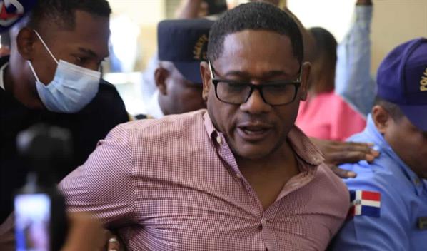 La madre de joven ultimada por militar en Los Guandules dice que la familia del imputado miente