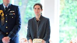 La ni&ntilde;era espa&ntilde;ola de los hijos de los pr&iacute;ncipes de Gales es galardonada por el rey