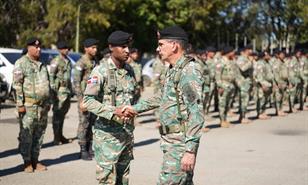 El comandante del Ej&eacute;rcito recorre cinco provincias fronterizas