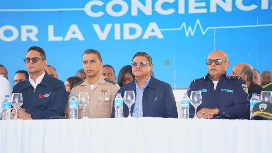 El COE inicia segunda fase del operativo "Conciencia por la Vida, Navidad y A&ntilde;o Nuevo 2025-2026"