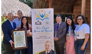 Reconocen aportes literarios y period&iacute;sticos de Orlando Gil