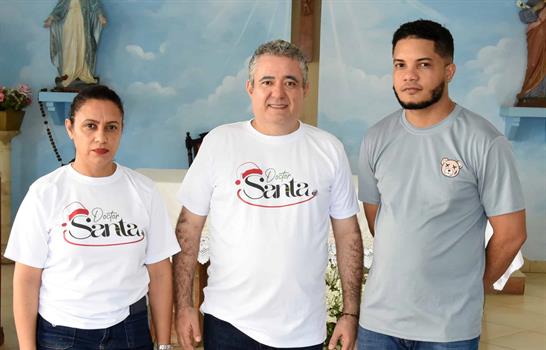 El Doctor Santa lleva diversi&oacute;n a los ni&ntilde;os del Hospital Infantil Robert Reid Cabral