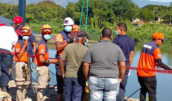 Recuperan cad&aacute;ver de un hombre en avanzado estado de descomposici&oacute;n en el r&iacute;o Yaque del Norte