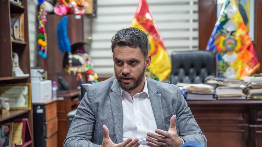 Justicia de Bolivia libera a exministro de Arce pero acumula más denuncias en su contra