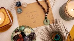 Brujos, duendes y amuletos: la apuesta esot&eacute;rica de los mexicanos para recibir el 2026