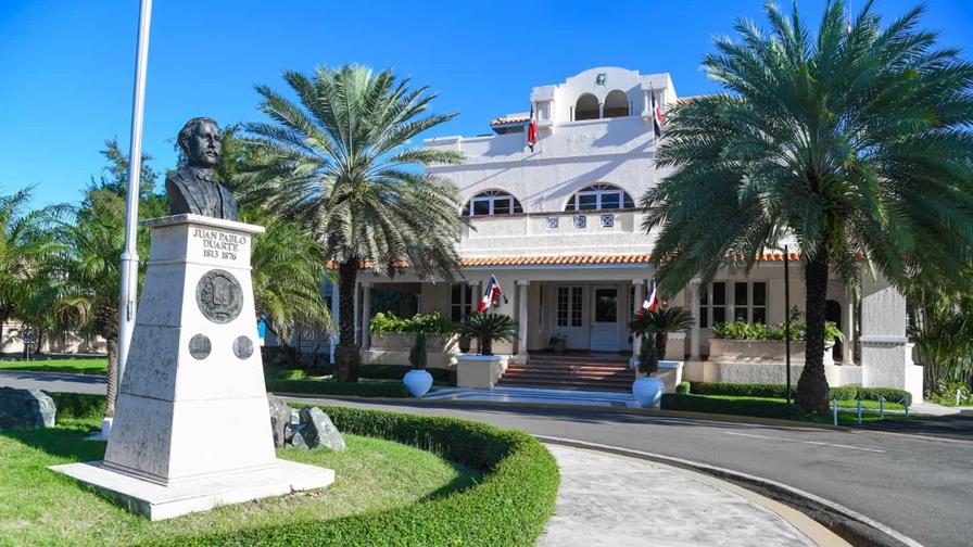 El Mirex cita logros de su pol&iacute;tica exterior en 2025