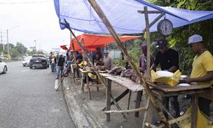 A&ntilde;o Nuevo bajo la lluvia: ventas lentas y flujo moderado de personas