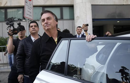 Bolsonaro recibe alta m&eacute;dica y vuelve a prisi&oacute;n tras ocho d&iacute;as hospitalizado