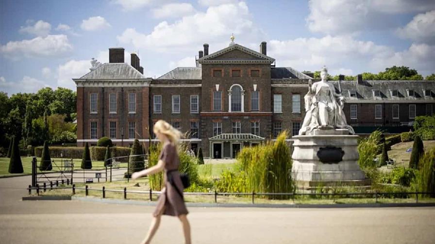 Intruso se cuela dos veces en palacio de los príncipes de Gales en Navidad