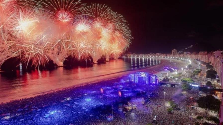 Fiesta de Año Nuevo en Río de Janeiro establece nuevo récord mundial Fiesta de Año Nuevo en Río de Janeiro establece nuevo récord mundial