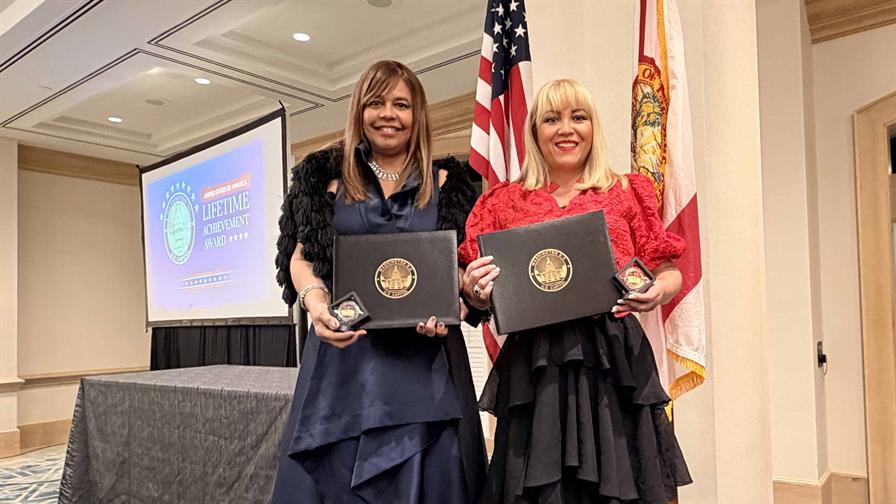 Dos comunicadoras dominicanas reciben la Moneda del Capitolio de EE. UU.