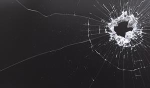 Los disparos al aire en A&ntilde;o Nuevo ponen en riesgo a una familia en Santiago