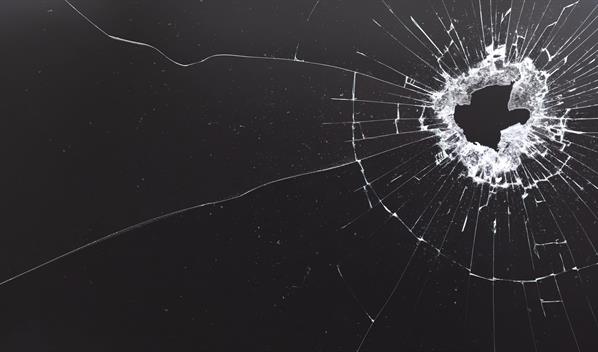 Los disparos al aire en A&ntilde;o Nuevo ponen en riesgo a una familia en Santiago