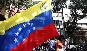 Cuba tacha de "acto de terrorismo" el ataque en Venezuela y reitera su solidaridad