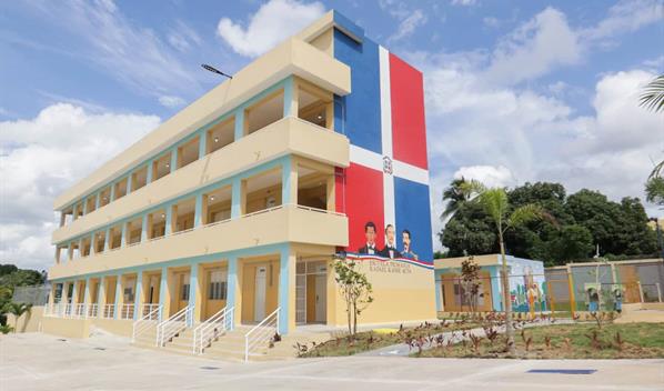 Minerd llama al retorno a clases este martes 6 de enero