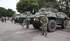 Trump dice que Petro tiene que cuidarse el trasero tras la captura de Maduro