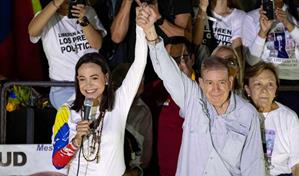 Son horas decisivas, dice opositor Gonz&aacute;lez Urrutia tras bombardeos de EE. UU. a Venezuela