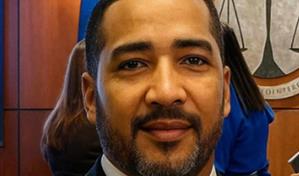 Arrestan al exjuez Rodr&iacute;guez Consor&oacute; por amenazas de muerte a su pareja, quien es jueza