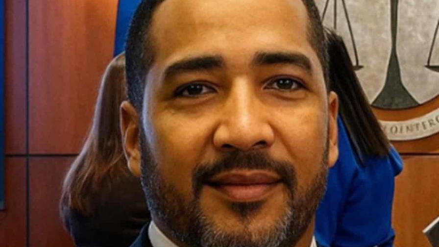 Arrestan al exjuez Rodr&iacute;guez Consor&oacute; por amenazas de muerte a su pareja, quien es jueza