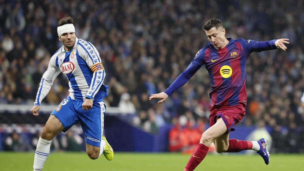 Barcelona gana y se distancia siete puntos del Real Madrid